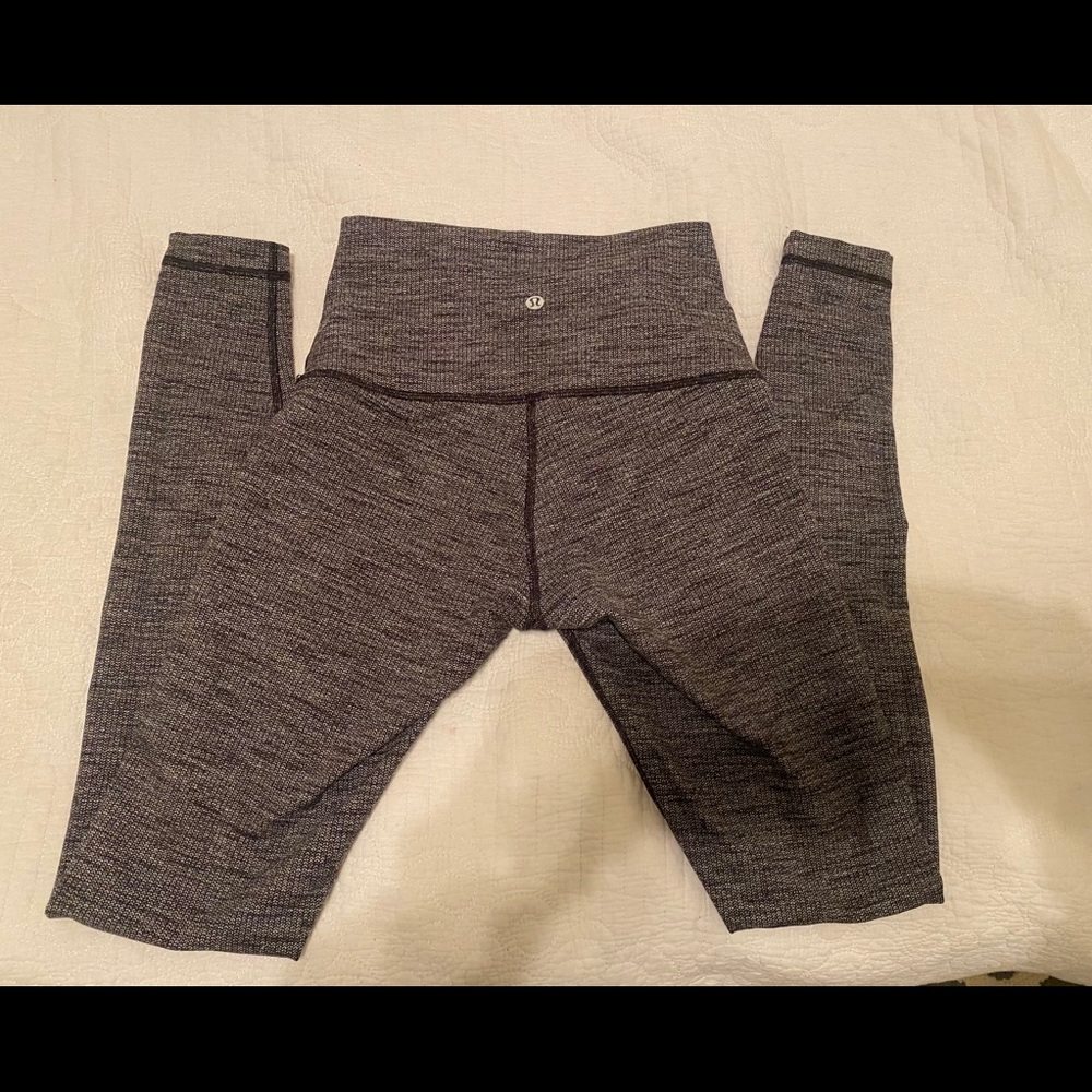 Lulu lemon leggings